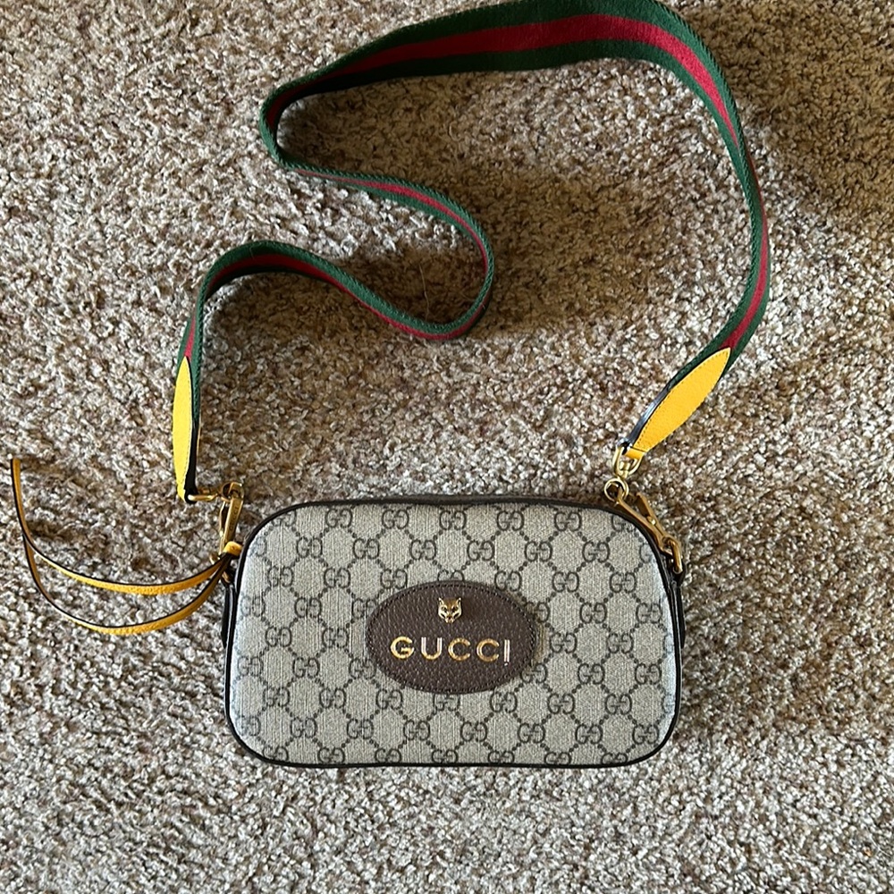 Gucci Cream and Green Crossbody Bag with Iconic Monogram
